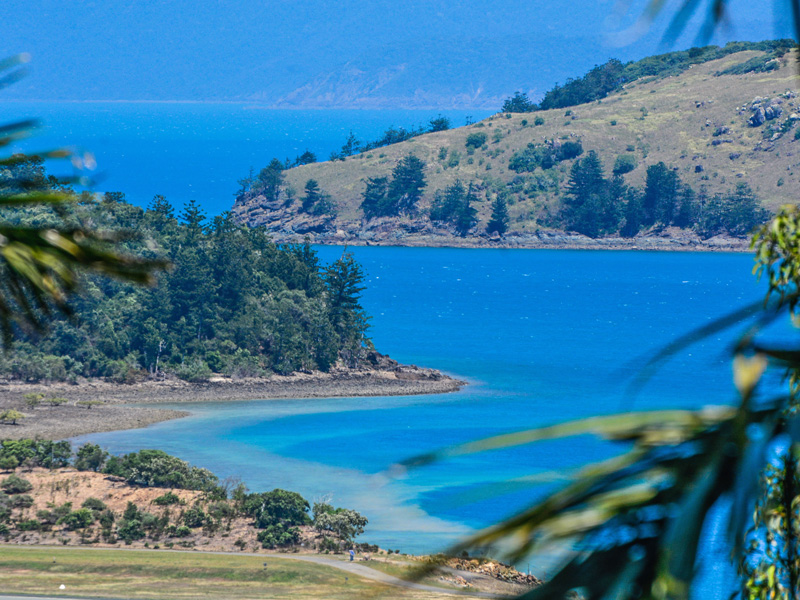 Anchorage 15 2 Bedrooms, 2 Bathrooms Hamilton Island Holiday Homes