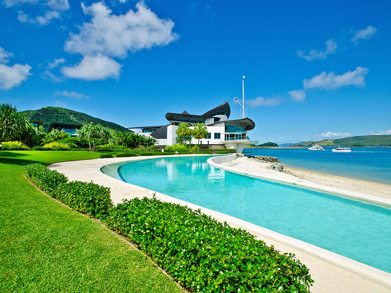 hamilton island yacht club villa 8