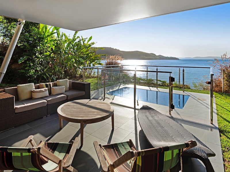 yacht club villa 16 hamilton island