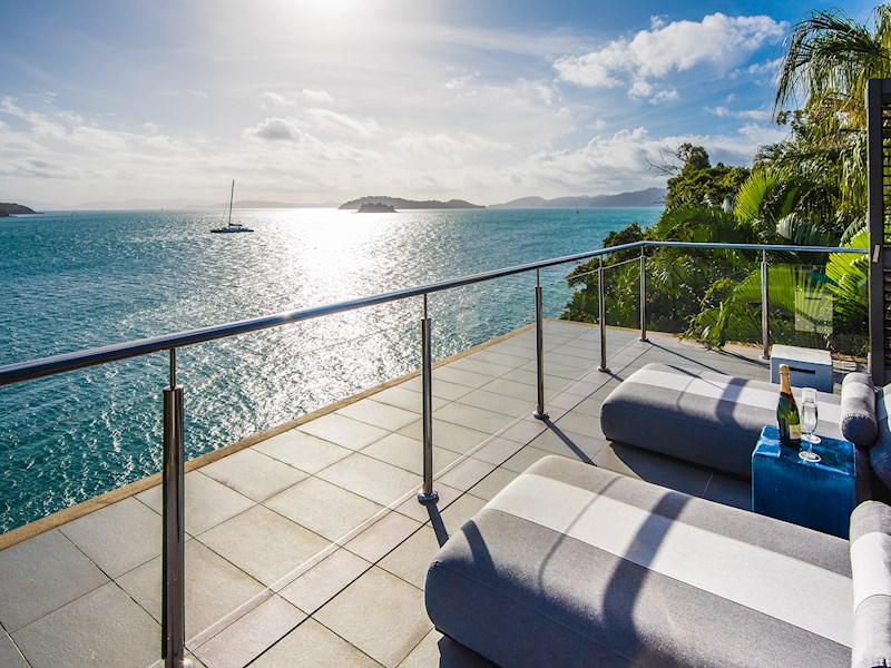 hamilton island yacht club villa 21