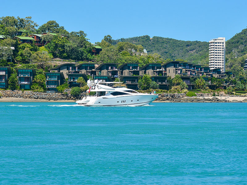 yacht club villa 34 hamilton island