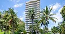 yacht harbour tower hamilton island closed